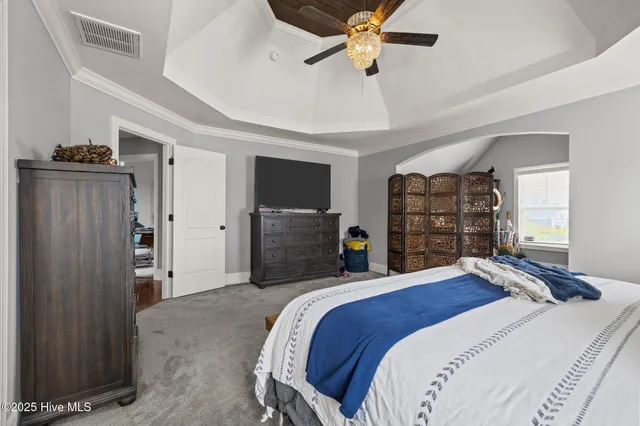 $835,000 | 400 Lanyard Drive, Newport, NC 28570