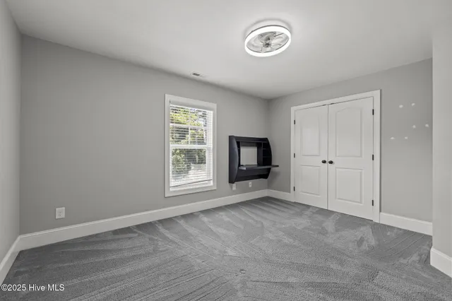 $835,000 | 400 Lanyard Drive, Newport, NC 28570