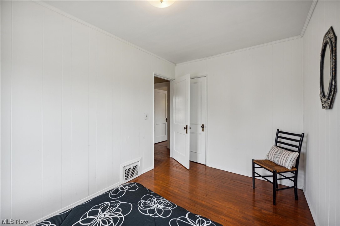 1400 South Green Road Cleveland, OH 44121 - Photo 17 of 30 Gallery Image 17