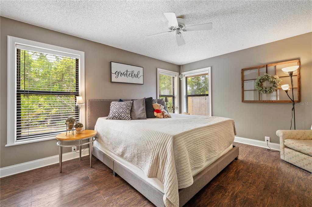 3372 Brian Road South Palm Harbor, FL 34685 - Photo 27 of 45 a bedroom with a large bed and a window