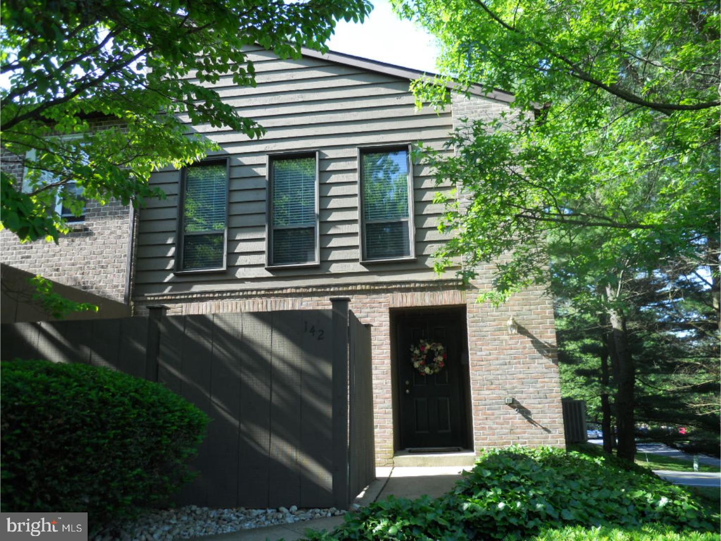 142 Merion Lane Reading, PA 19607 - Photo 1 of 25 Gallery Image 1