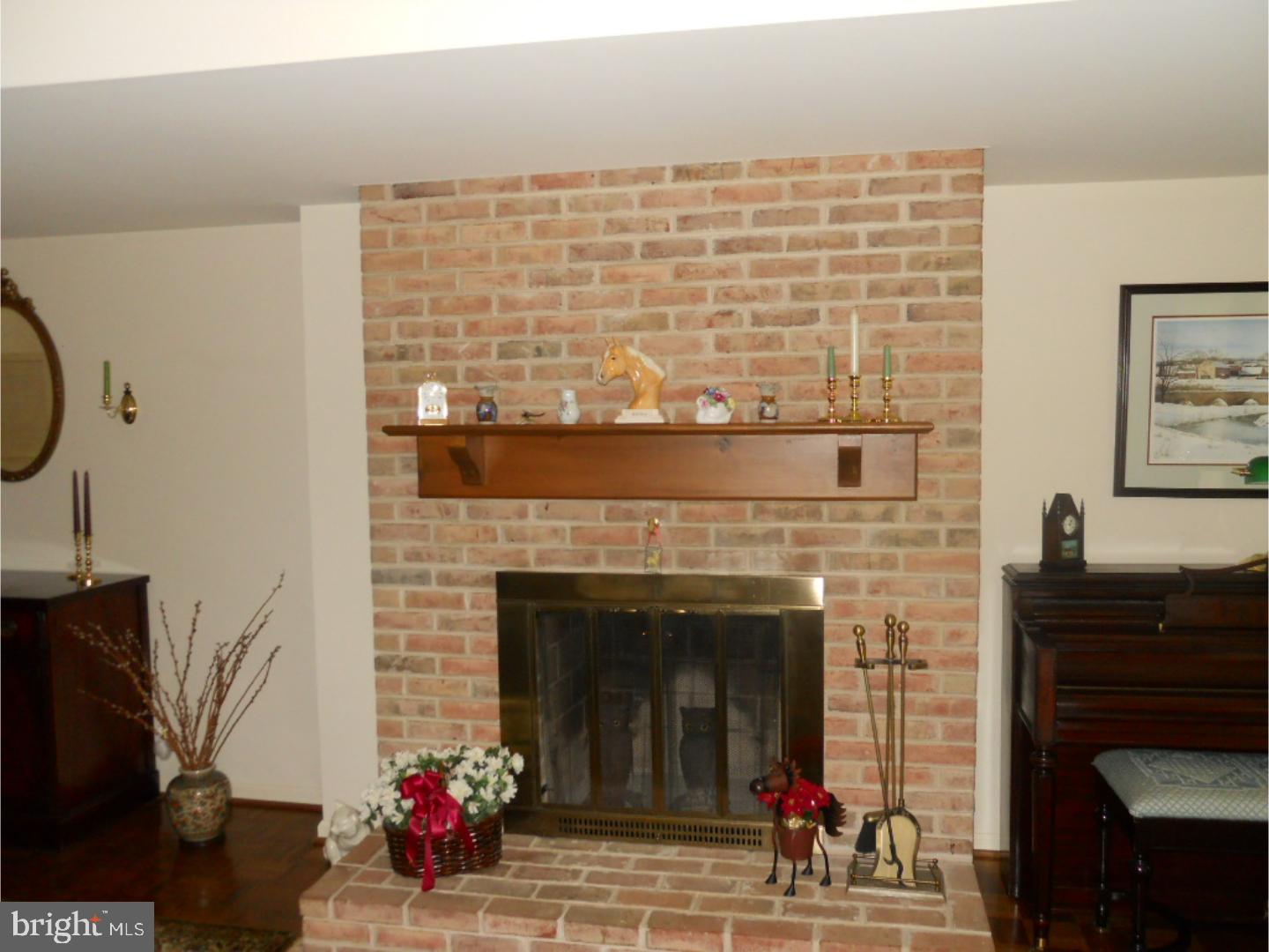 142 Merion Lane Reading, PA 19607 - Photo 7 of 25 Gallery Image 7