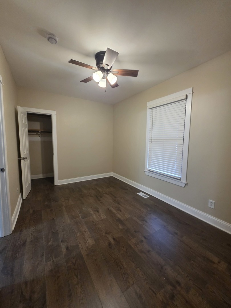 12019 South Perry Avenue Chicago, IL 60628 - Photo 8 of 15