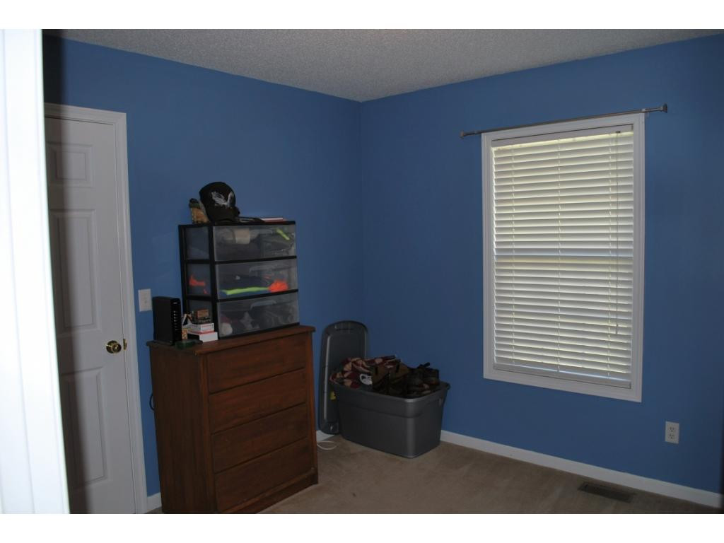 232 Maple Ridge Drive Jonesborough, TN 37659 - Photo 10 of 16 BEDROOM THREE