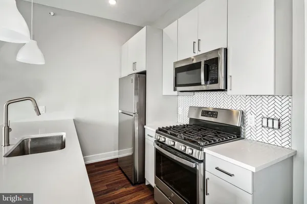 $1,850 | 1527-29 Ridge Avenue, Unit 3A, Philadelphia, PA 19130
