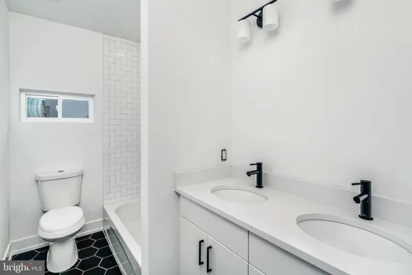 $1,850 | 1527-29 Ridge Avenue, Unit 3A, Philadelphia, PA 19130