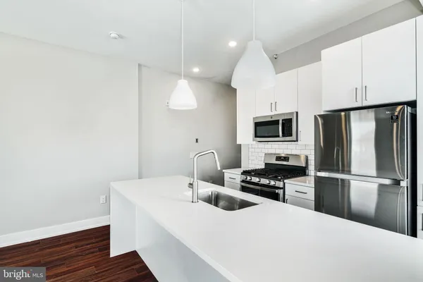 $1,850 | 1527-29 Ridge Avenue, Unit 3A, Philadelphia, PA 19130