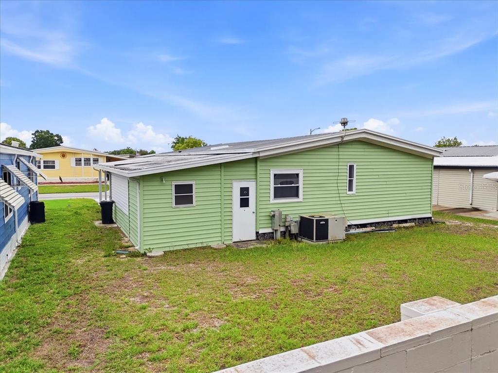 1798 Fox Hill Drive Lakeland, FL 33810 - Photo 38 of 41 a view of a house with a yard
