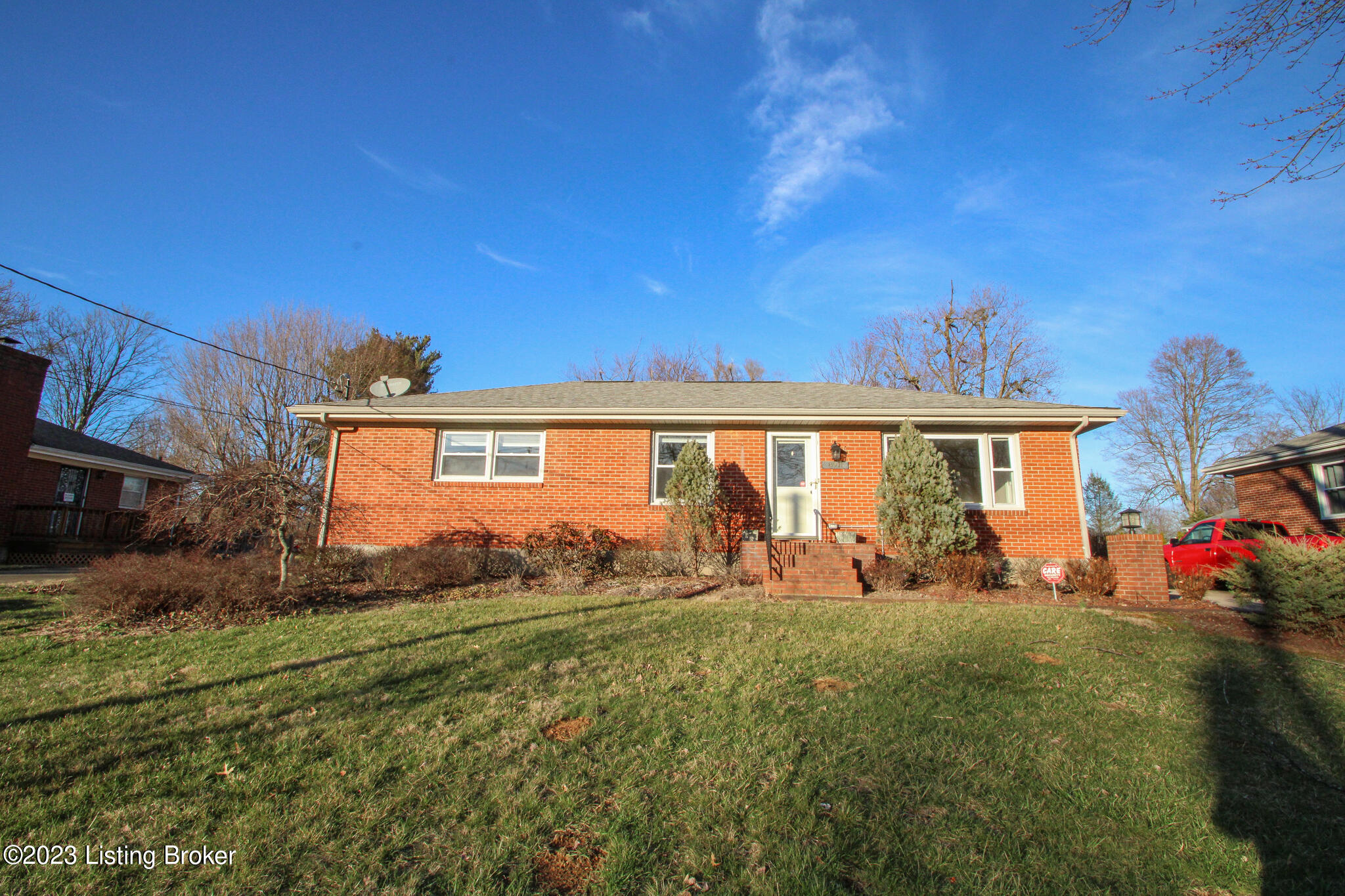 8911 Waltlee Road Louisville, KY 40291 - Photo 43 of 43 IMG_3375-2
