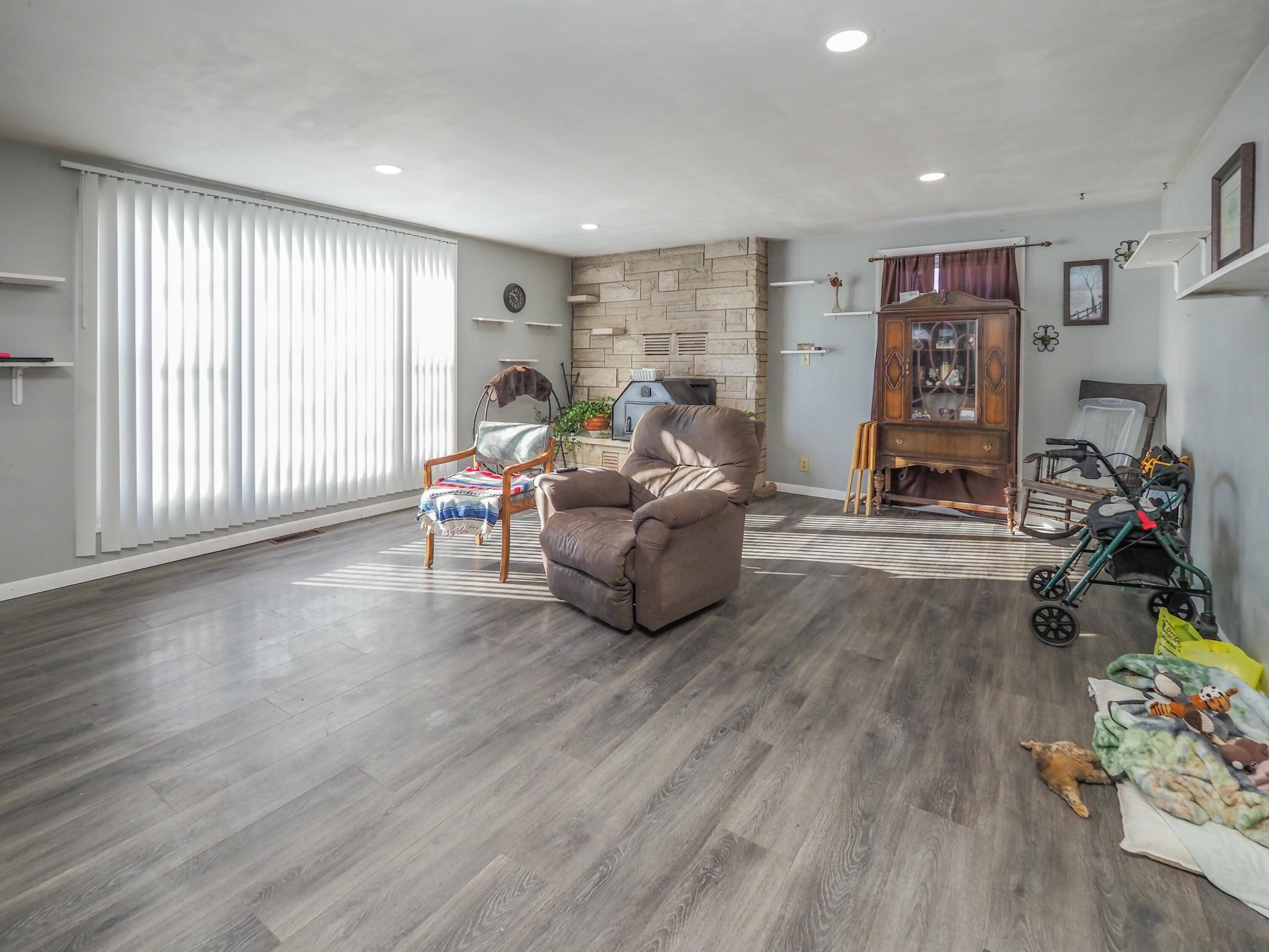 10772 Barker Road White Pigeon, MI 49099 - Photo 5 of 35 tempImageLpAUmO