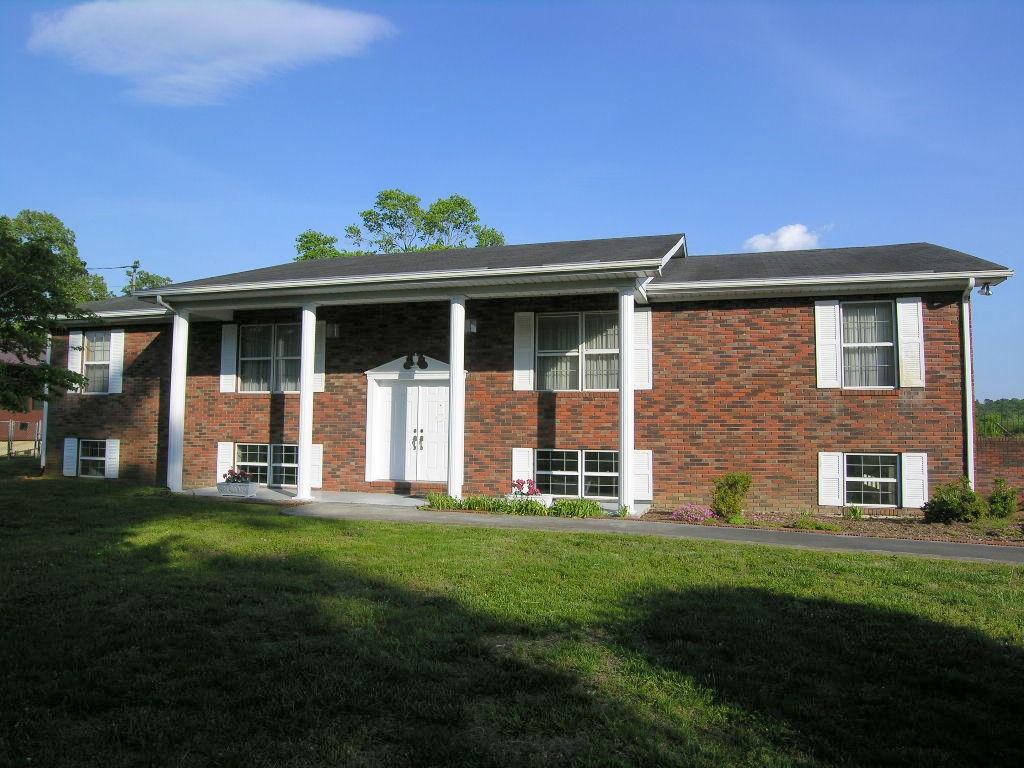 9720 Rutledge Pike Mascot, TN 37806 - Photo 1 of 27