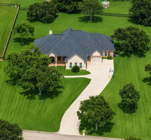 $629,990 | 226 Houston Point Drive, Beach City, TX 77523
