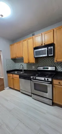 $1,275 | 5142 South King Drive, Unit B1, Chicago, IL 60615