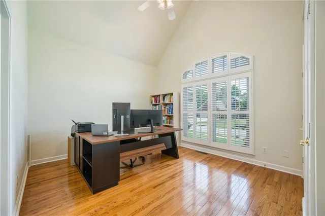 $699,900 | 205 Finsbury Park Court, Suwanee, GA 30024