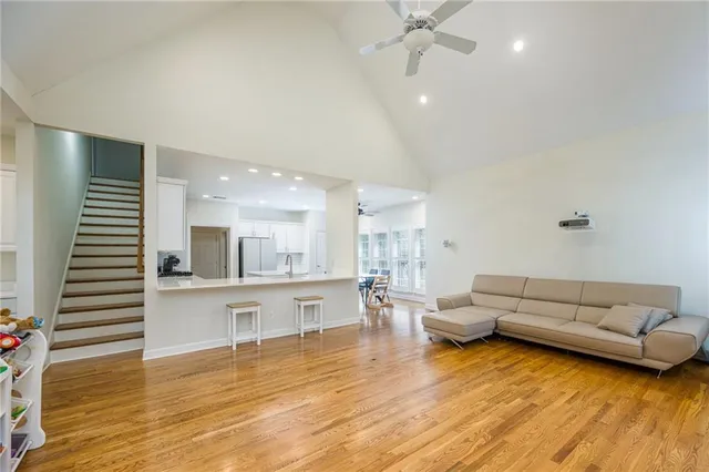 $699,900 | 205 Finsbury Park Court, Suwanee, GA 30024