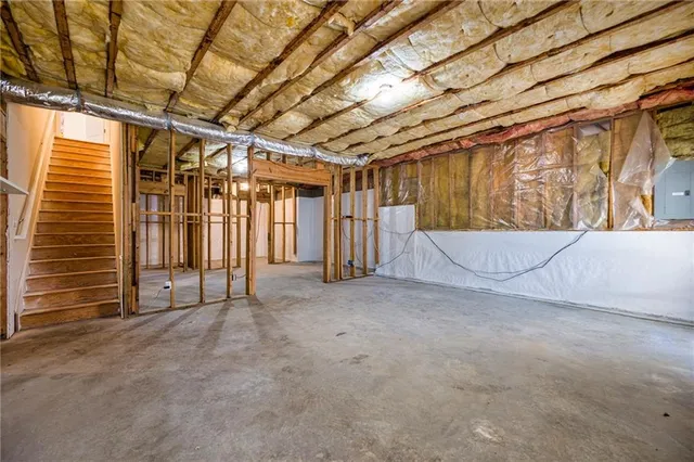 $699,900 | 205 Finsbury Park Court, Suwanee, GA 30024