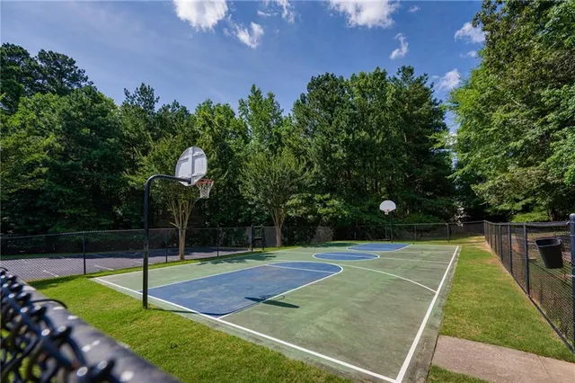 $699,900 | 205 Finsbury Park Court, Suwanee, GA 30024