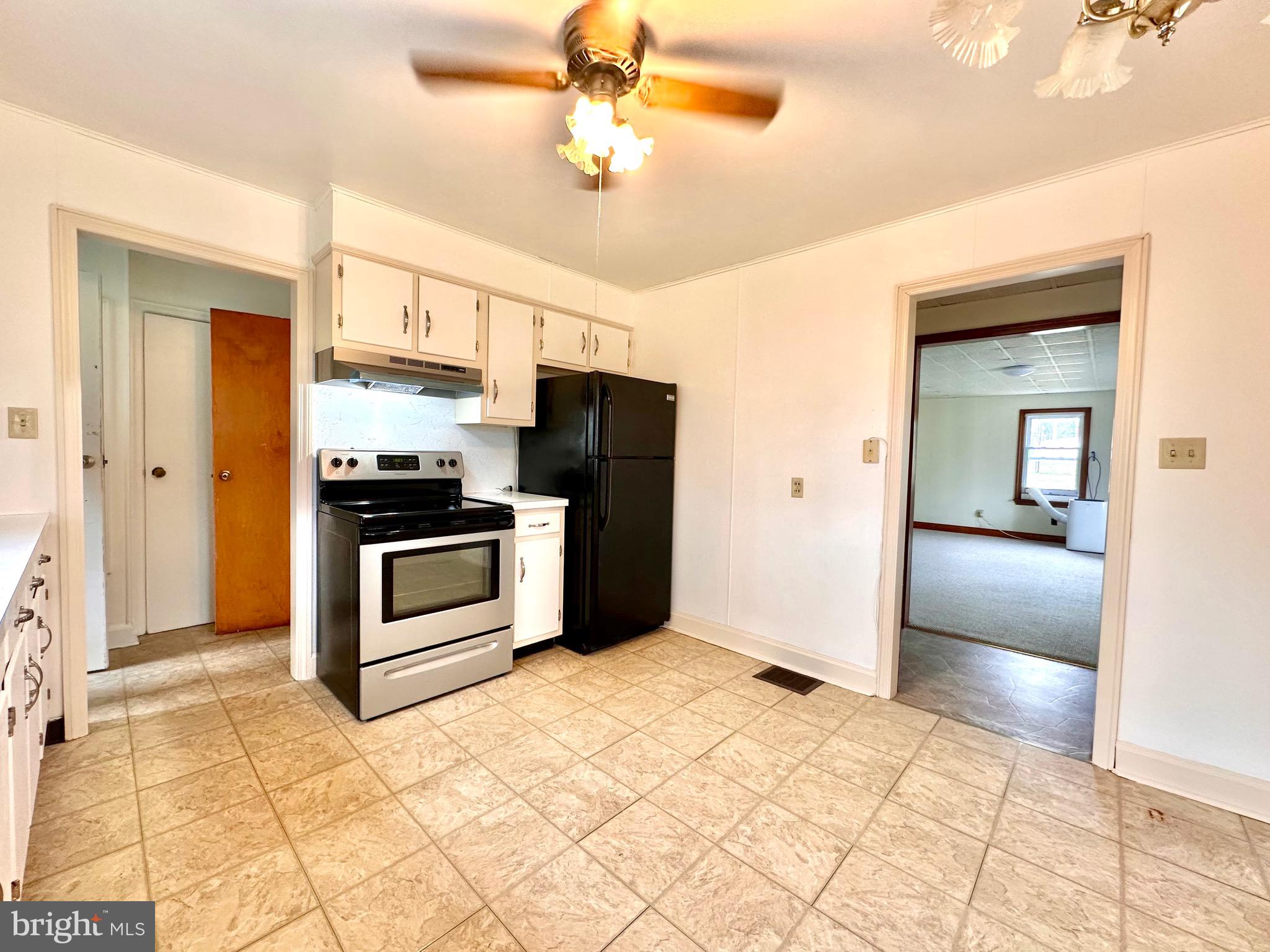 12237 Path Valley Road Fannettsburg, PA 17221 - Photo 13 of 26 Gallery Image 13