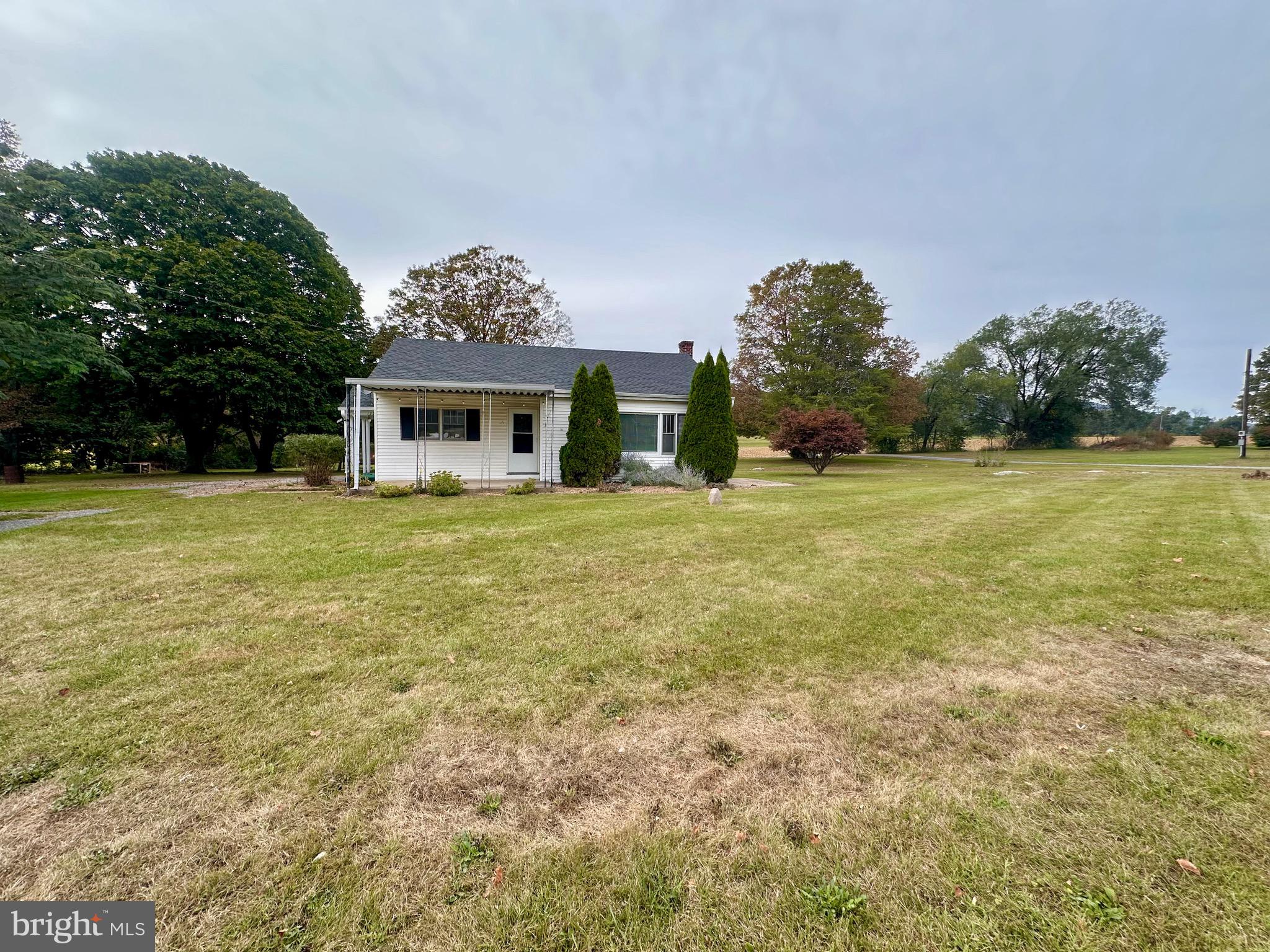 12237 Path Valley Road Fannettsburg, PA 17221 - Photo 4 of 26 Gallery Image 4