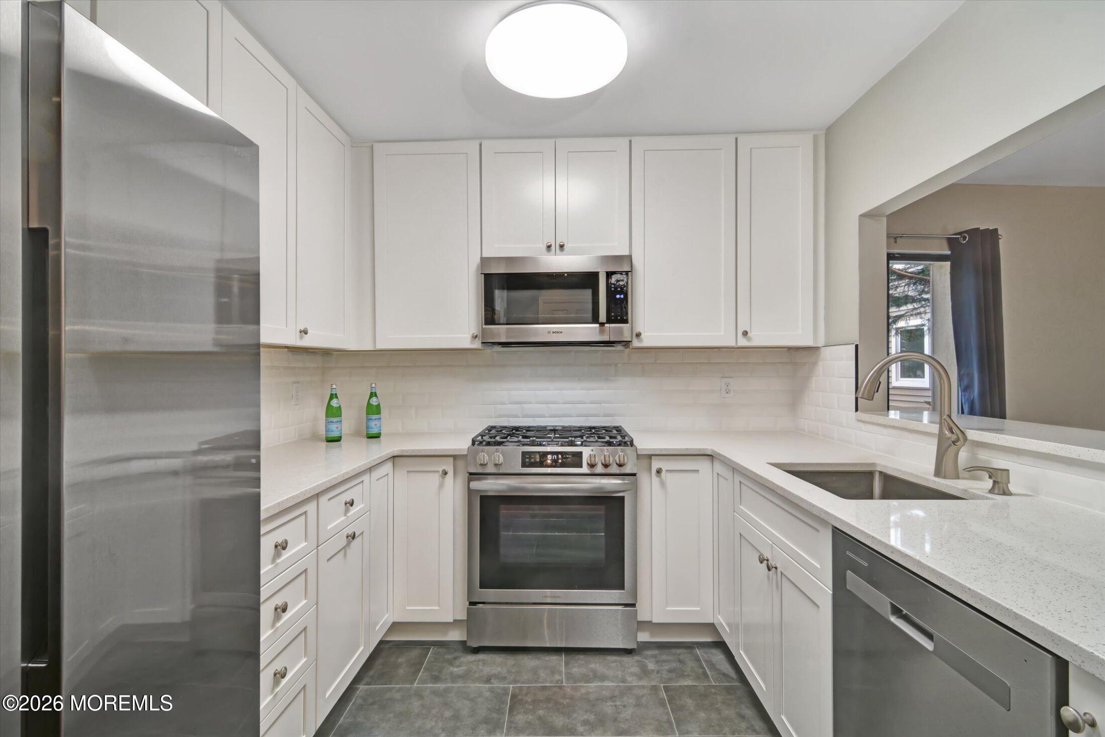 44 Marion Street, Unit 9 Red Bank, NJ 07701 - Photo 12 of 28 12-Kitchen