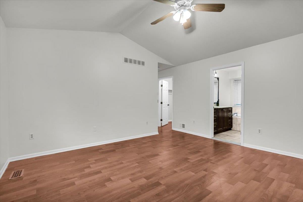 7295 West Maple Road West Bloomfield, MI 48322 - Photo 28 of 40 Gallery Image 28