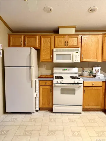 $99,000 | 17 West Mountain View, Stony Point, NY 10980