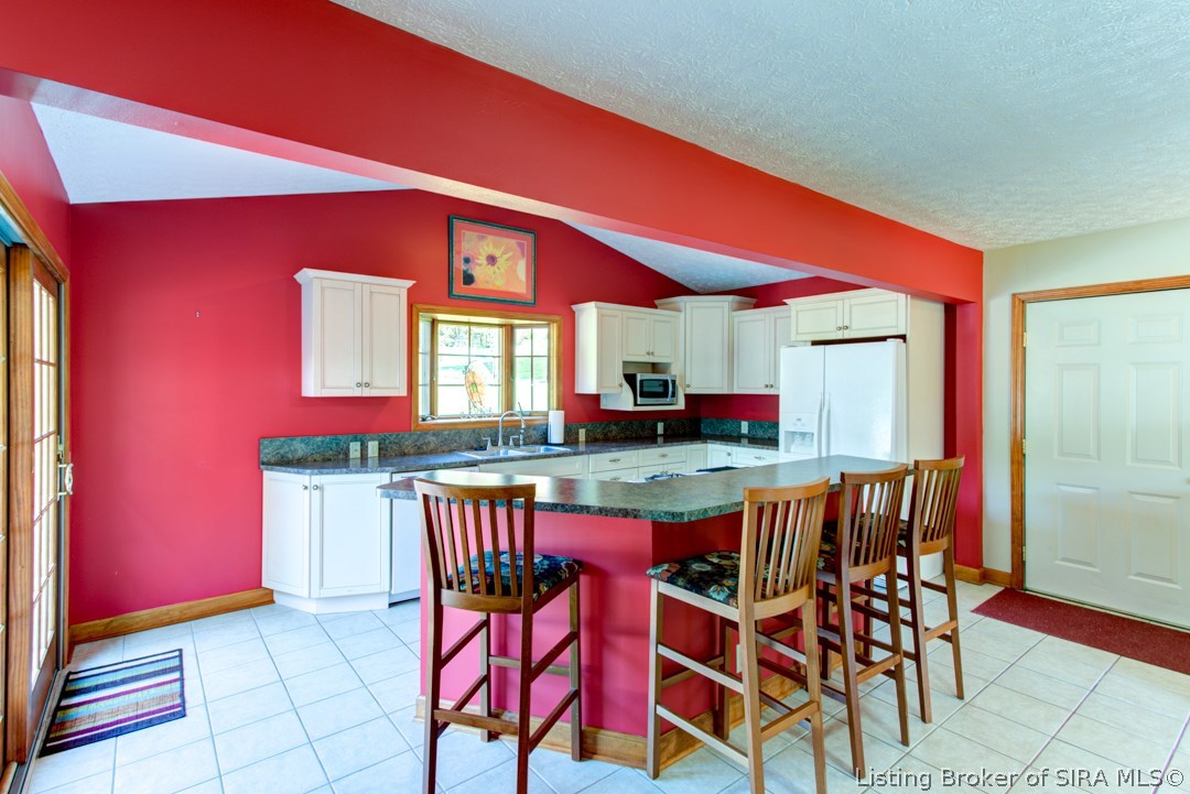 1016 Captain Frank Road New Albany, IN 47150 - Photo 11 of 40 Gallery Image 11