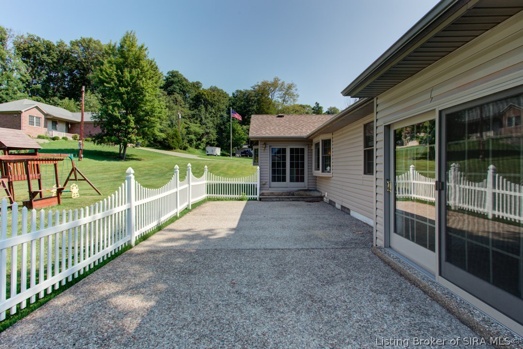 1016 Captain Frank Road New Albany, IN 47150 - Photo 24 of 40 Gallery Image 24
