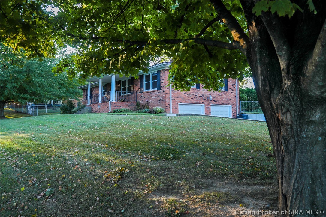 24 Robin Road New Albany, IN 47150 - Photo 3 of 45 Gallery Image 3