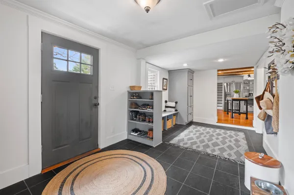 $1,375,000 | 64 Kingston Road, Exeter, NH 03833