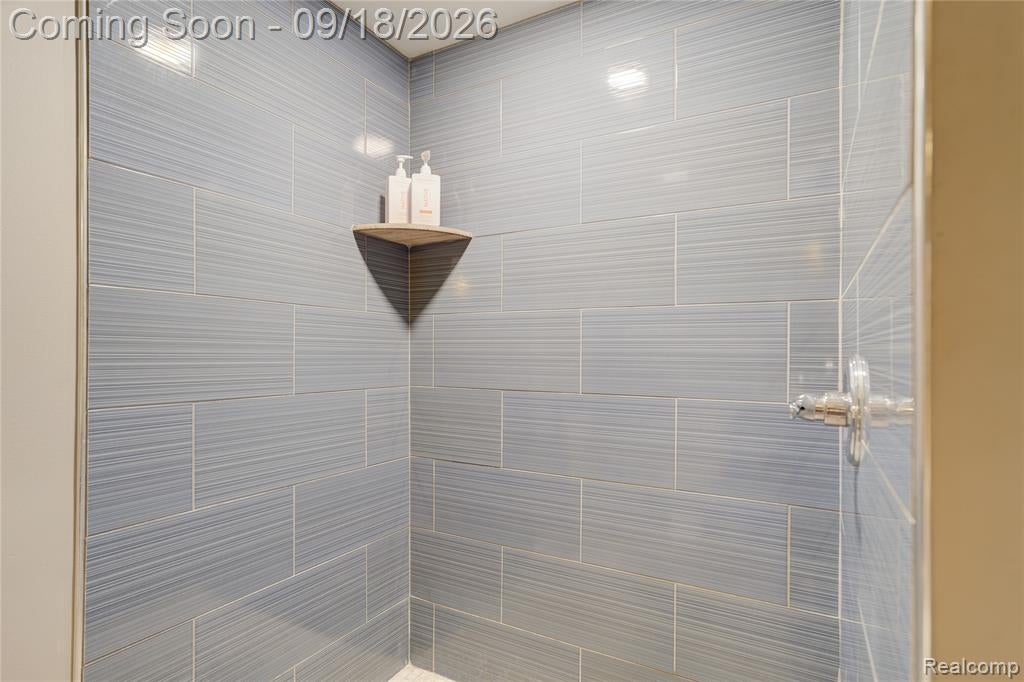 88 Amherst Road Pleasant Ridge, MI 48069 - Photo 47 of 71 Gallery Image 47