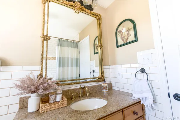 $5,600 | 55 Indiana Avenue, Long Beach, NY 11561