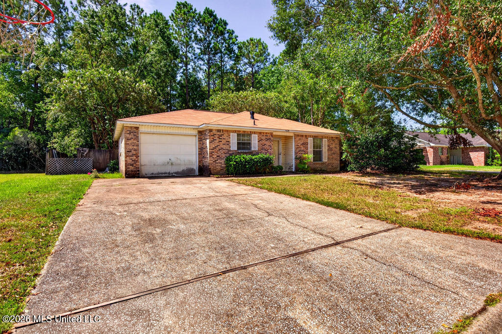 1629 Springridge Road Gautier, MS 39553 - Photo 4 of 43 1629SpringridgeDr.-3