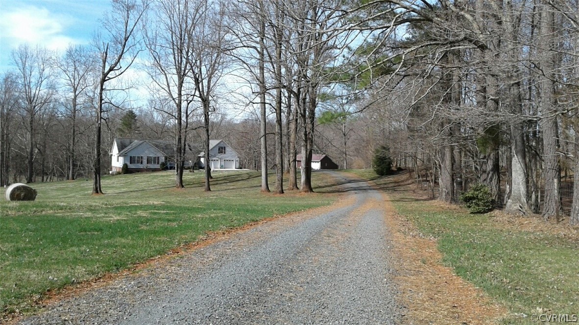1863 Buffalo Road Dillwyn, VA 23936 - Photo 16 of 27 a view of a park