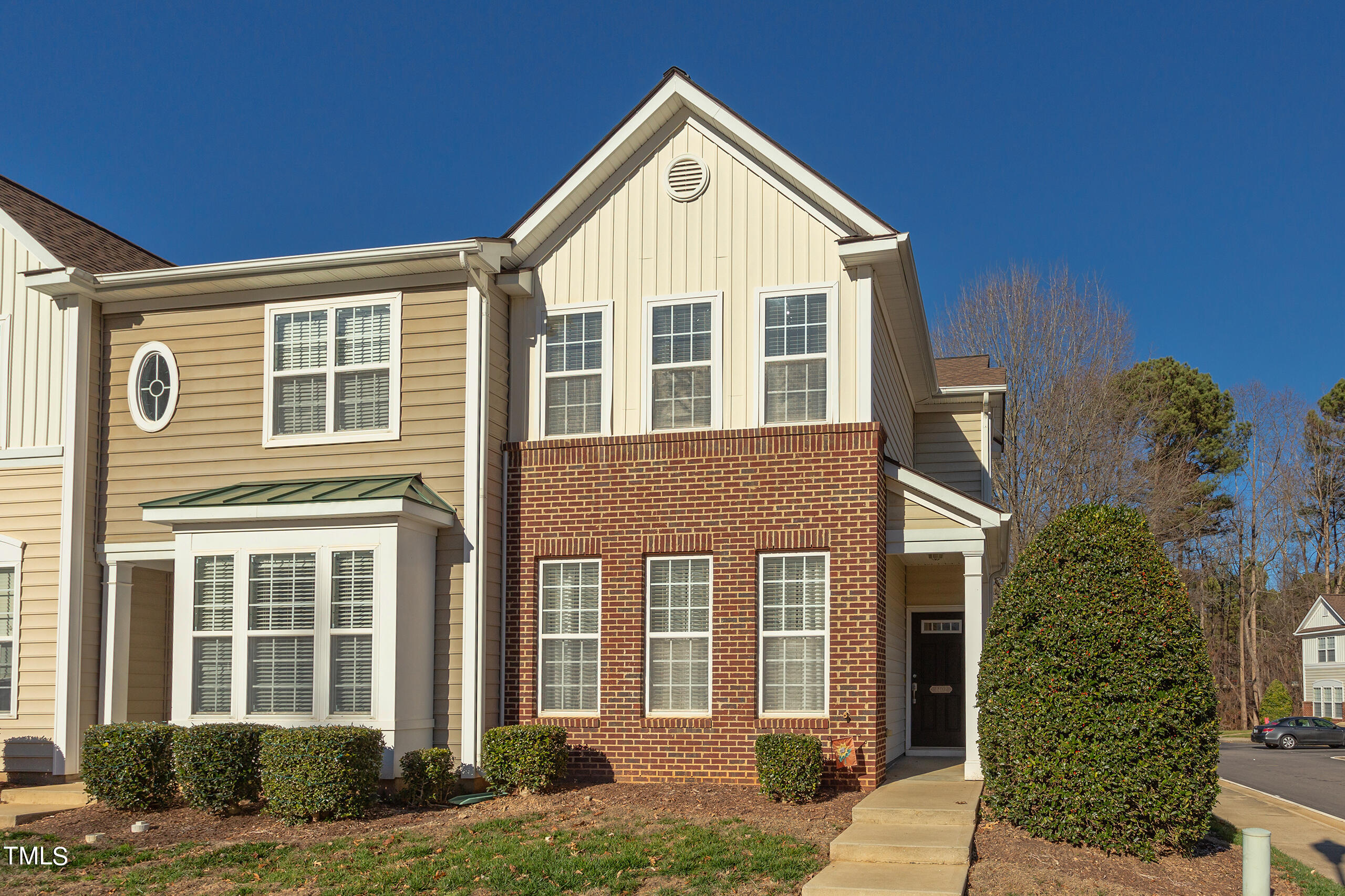 4402 Sugarbend Way Raleigh, NC 27606 - Photo 1 of 31 IMG_9516