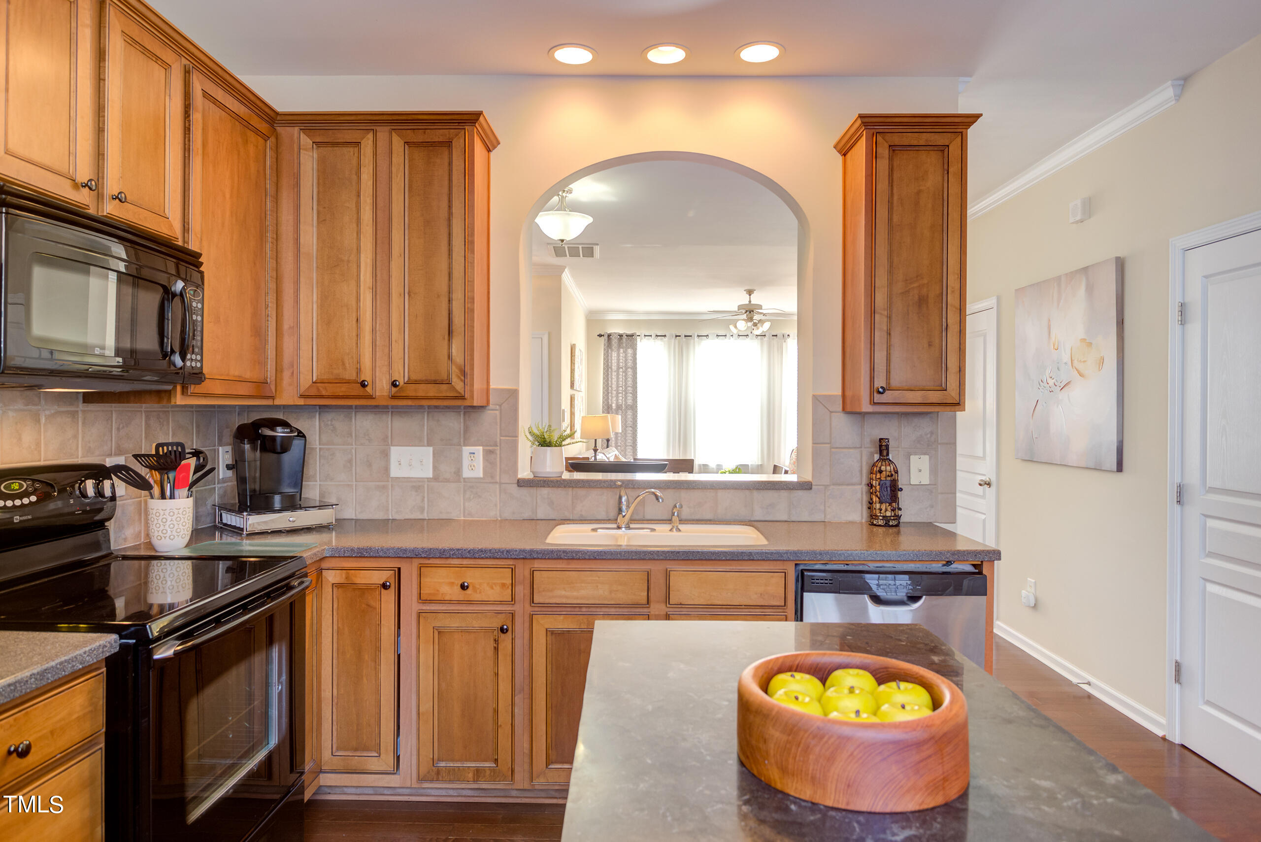 4402 Sugarbend Way Raleigh, NC 27606 - Photo 12 of 31 IMG_9452_3_4