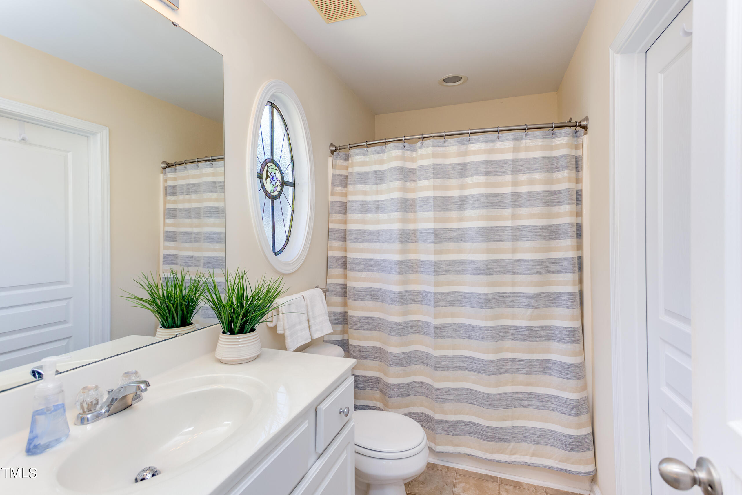 4402 Sugarbend Way Raleigh, NC 27606 - Photo 19 of 31 IMG_9476_7_8