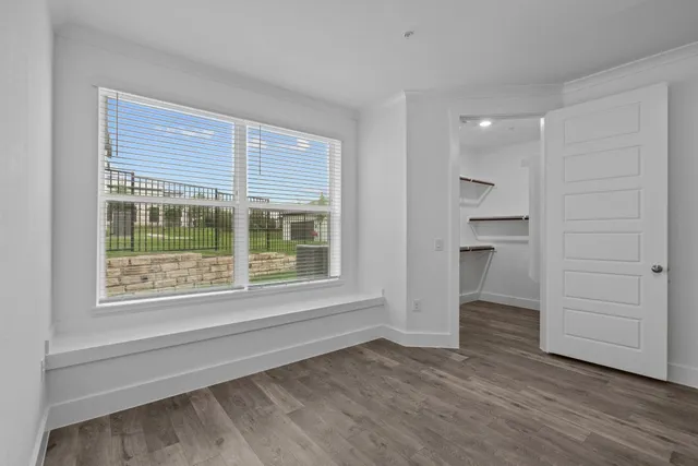 $1,843 | 1664 Hillside Terrace, Unit 1112, Buda, TX 78610