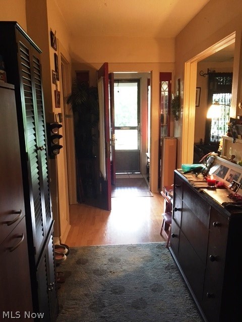 52 Sexton Street Struthers, OH 44471 - Photo 3 of 11