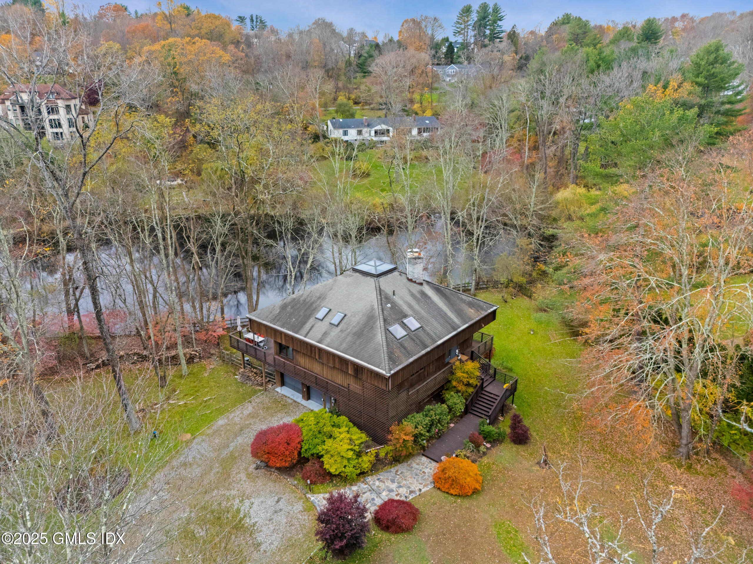 198 East Middle Patent Road Greenwich, CT 06831 - Photo 47 of 48 Drone