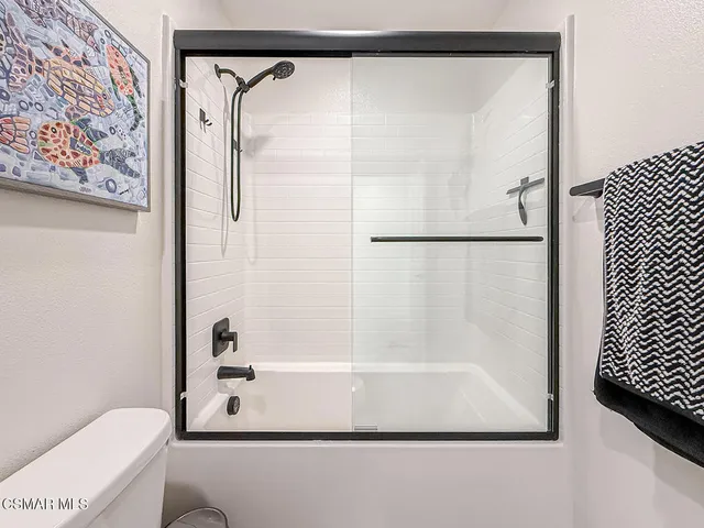 $3,950 | 2035 Pump House Lane, Santa Paula, CA 93060