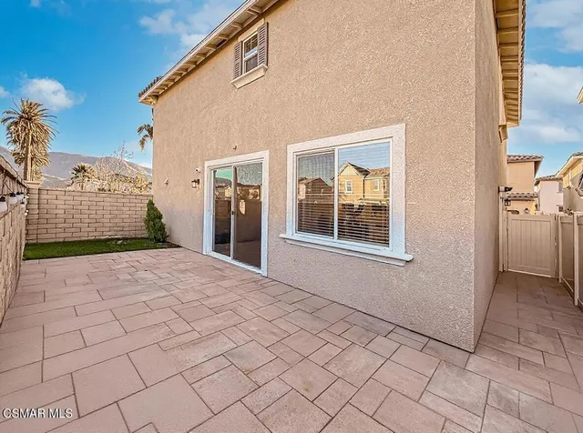 $3,950 | 2035 Pump House Lane, Santa Paula, CA 93060