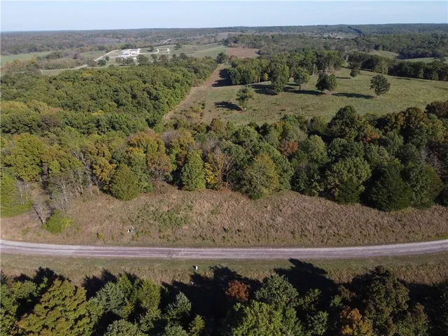$23,500 | Lot 6 Fraction Point Drive, Warsaw, MO 65355