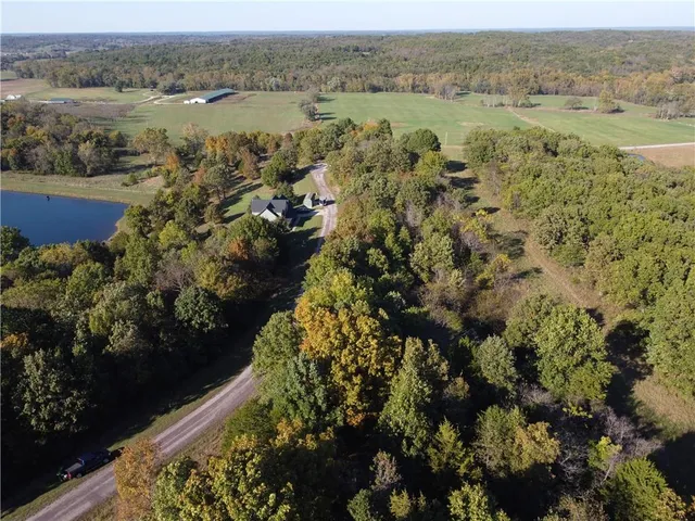 $23,500 | Lot 6 Fraction Point Drive, Warsaw, MO 65355