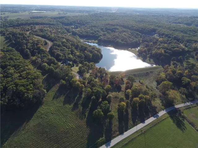 $23,500 | Lot 6 Fraction Point Drive, Warsaw, MO 65355