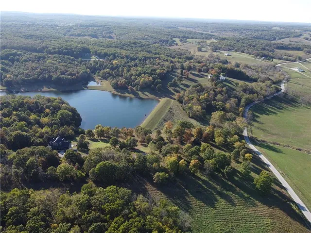 $23,500 | Lot 6 Fraction Point Drive, Warsaw, MO 65355