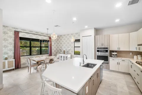 $900,000 | 7296 Estero Drive, Lake Worth, FL 33463