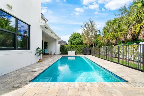 $900,000 | 7296 Estero Drive, Lake Worth, FL 33463