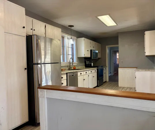 $180,000 | 33 High Street, Buckfield, ME 04220