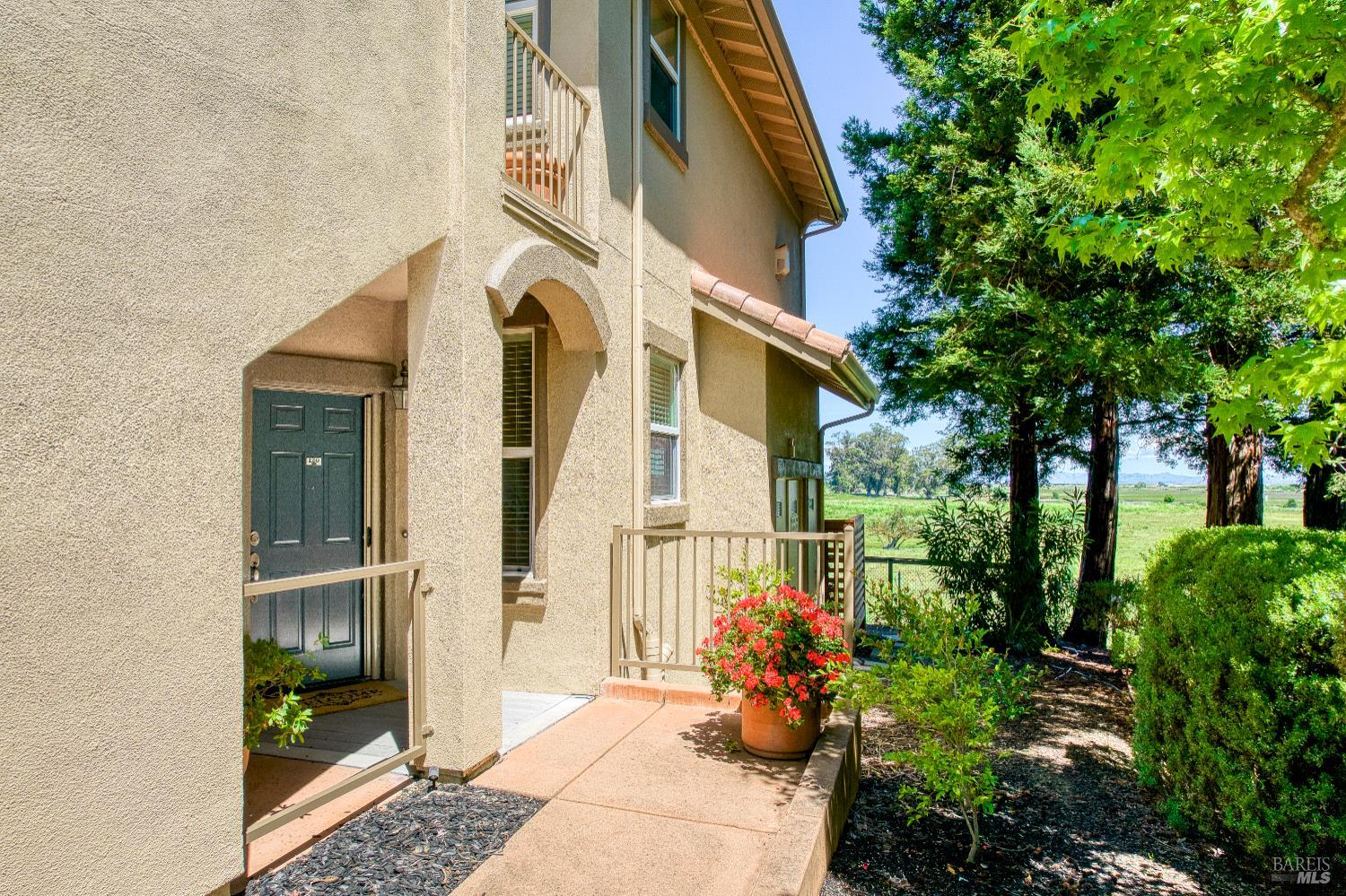 100 North Avenue, Unit 120 San Rafael, CA 94903 - Photo 4 of 27
